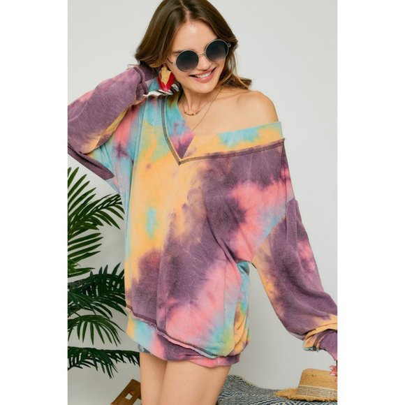 Tie Dye Oversized Big V-Neck Top - Picture 5 of 6
